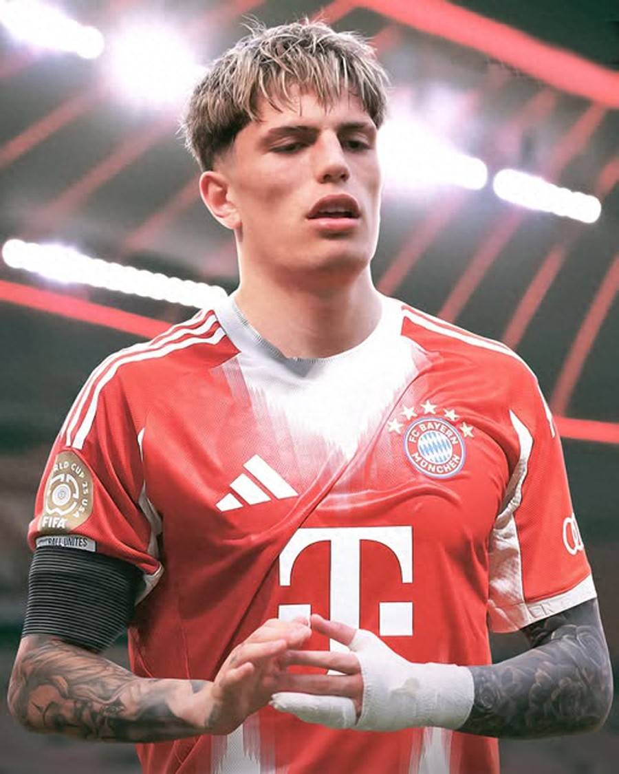 华体会官网-包含拜仁绝杀曼联，托马斯穆勒补时绝平欧联杯的词条  第1张