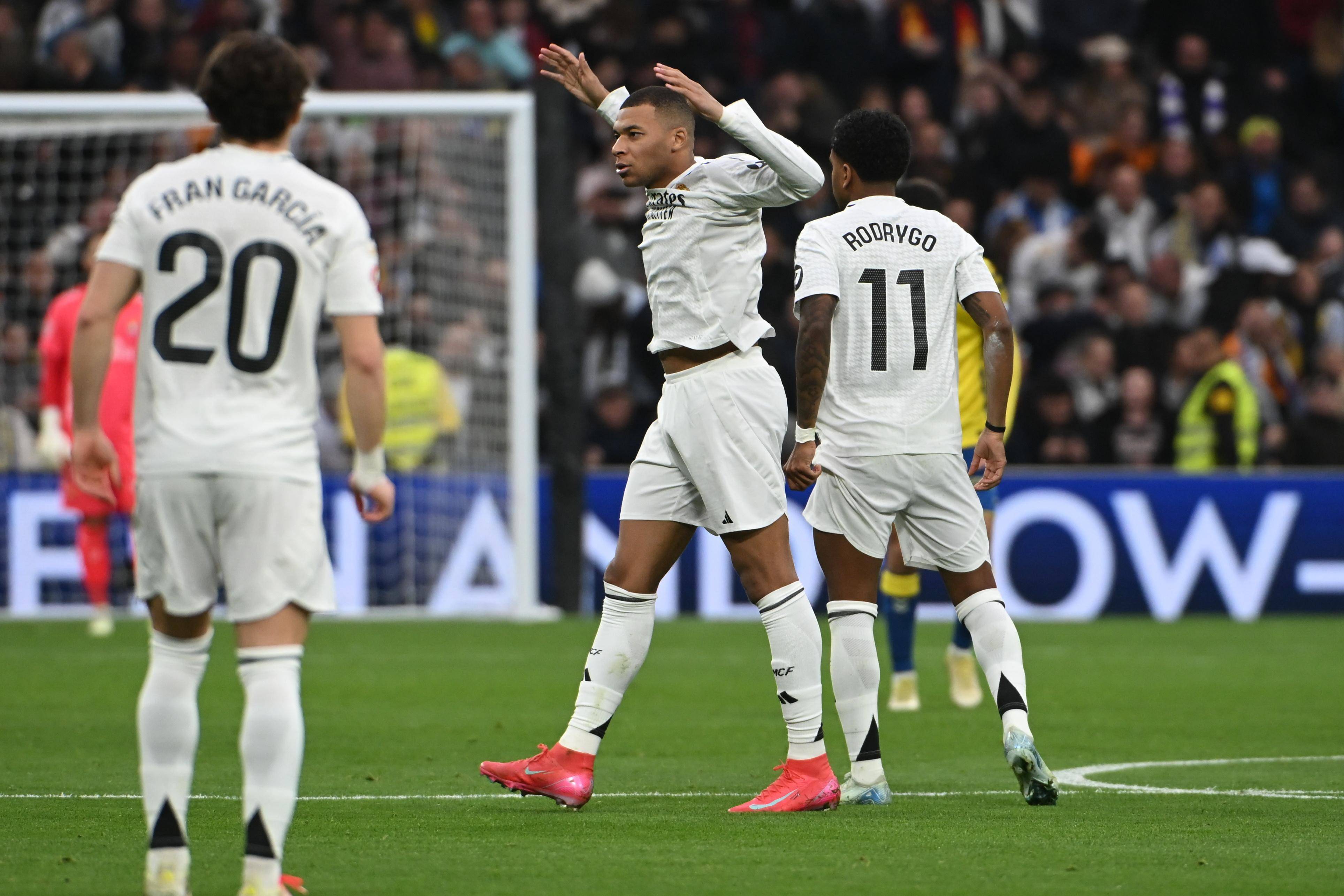 华体会app-曼城险胜切尔西，姆巴佩补时绝平西甲  第2张